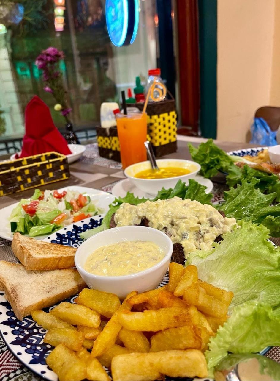 Alley Khách sạn Sa Pa